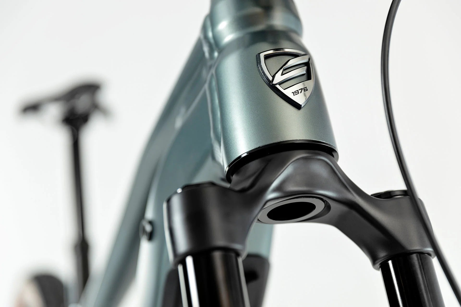 Centurion Backfire R2000 EQ