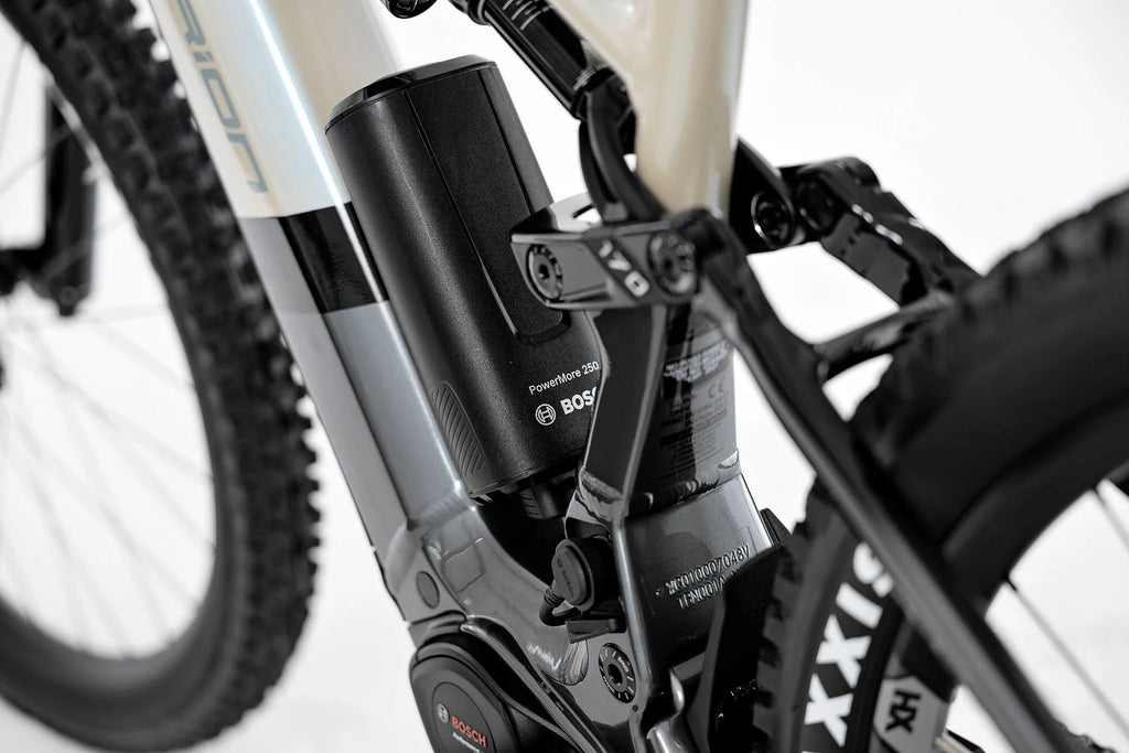 Centurion No Pogo R3000