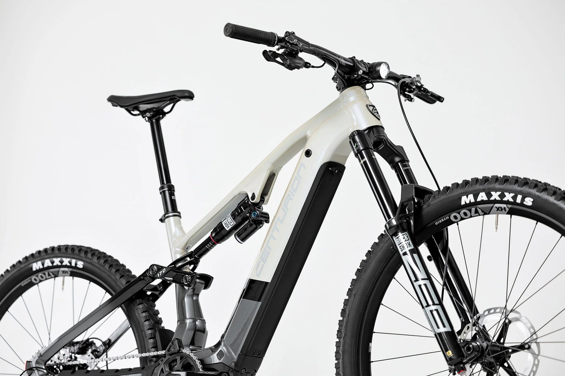 Centurion No Pogo R3000