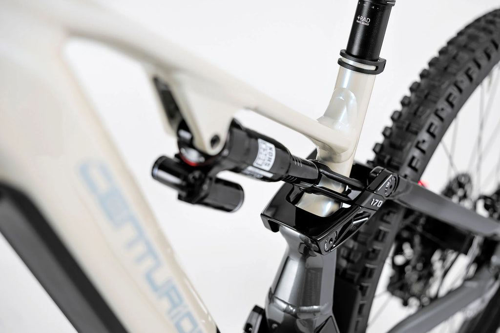 Centurion No Pogo R3000