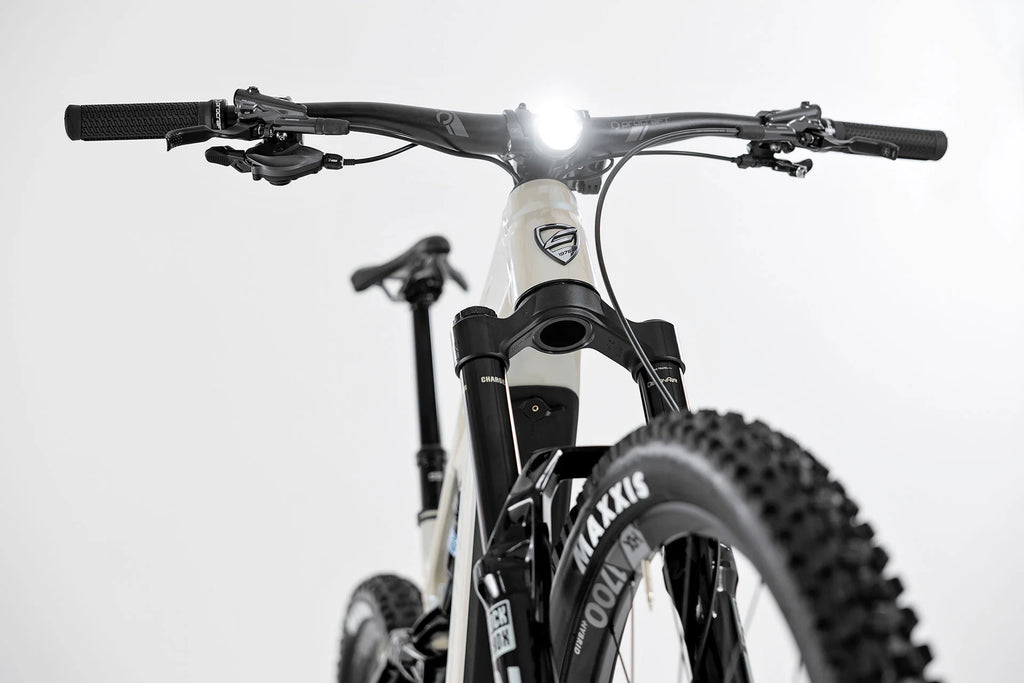 Centurion No Pogo R3000
