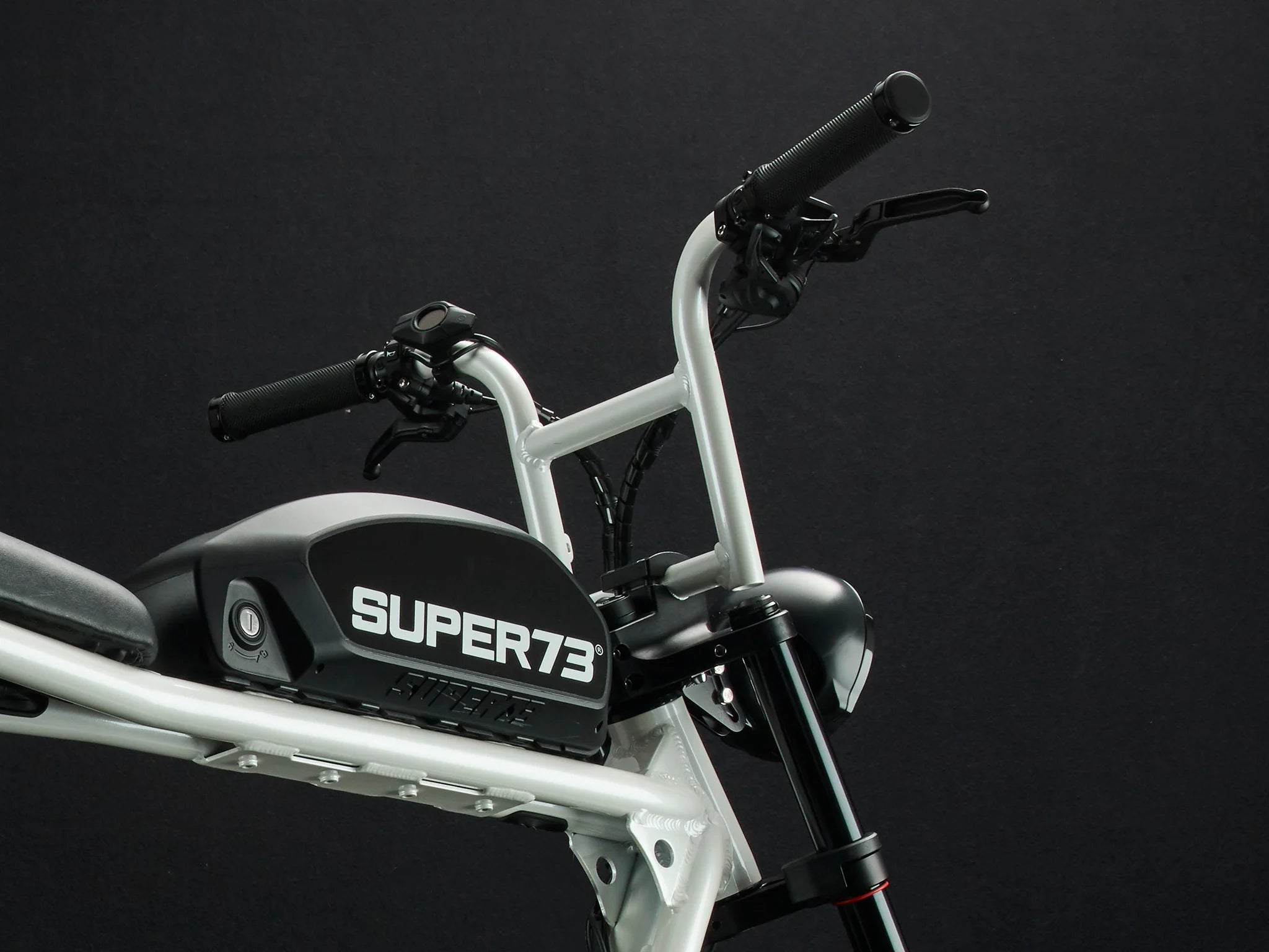 SUPER73 - S2